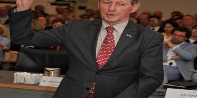 Ex-wethouder Willem ter Schure keert terug in de politiek. gemeentebelang 