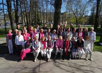 Kulturhus presenteert theaterprogramma 2013-2014 kulturhus amazing 