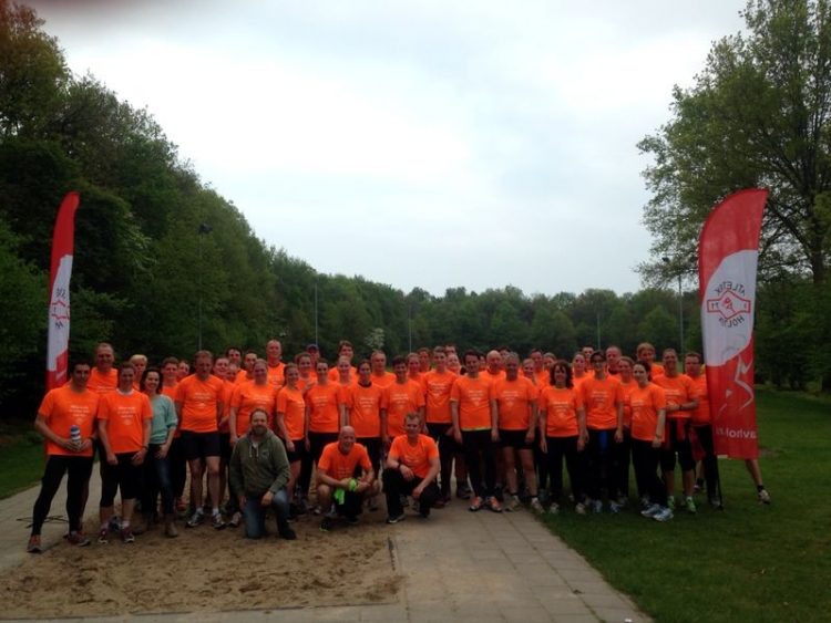 Gratis shirts voor deelnemers triathlonclinics triathlon 