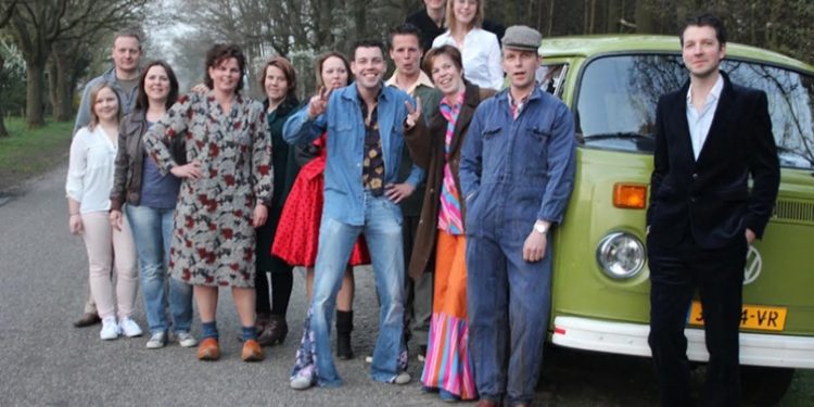 HoltensNieuws.nl Openluchtspel Espelo ‘kats van de wieze’ Openluchtspel Espelo ‘kats van de wieze’ espelo dijkerhoek bonte paard