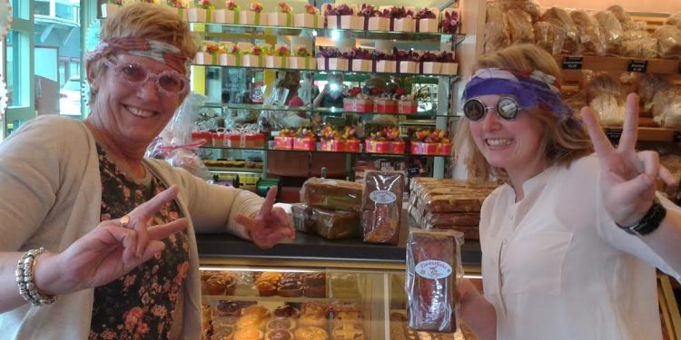 Flowercake bij Bakkerij Nijkamp nijkamp dijkerhoek 