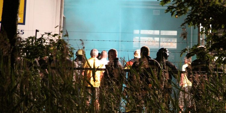 Trailerbrand bij Müller brandweer 