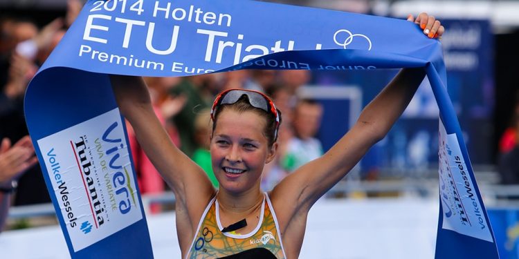 Nederlandse Rachel Klamer wint Premium European Cup dames triathlon 