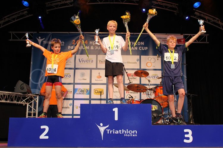 Prijswinnaars Run-Bike-Run en Zwemloop triathlon dijkerhoek 