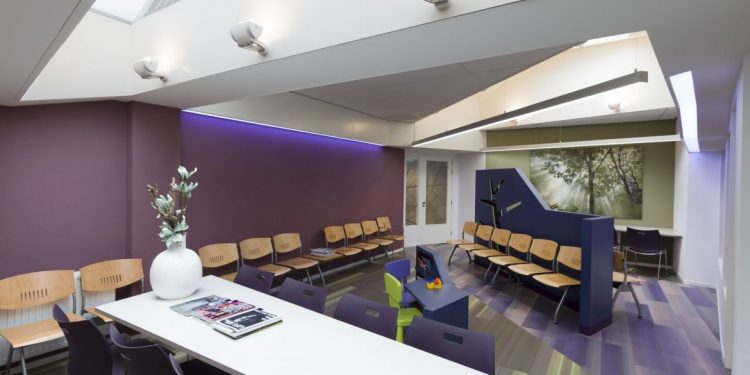 HoltensNieuws.nl 23 juli Huisarts Holten alleen voor spoed bereikbaar 23 juli Huisarts Holten alleen voor spoed bereikbaar