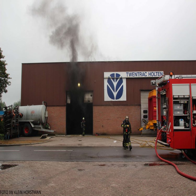 Industrie brand Holten brandweer 