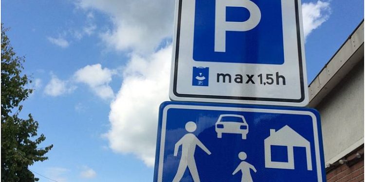 HoltensNieuws.nl Een veiliger centrum door inzet D66 Een veiliger centrum door inzet D66 gemeente d66