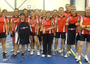 Badmintonclub Holten in nieuw jasje badmintonclub 