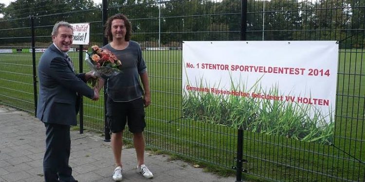 Voetbalvereniging Holten winnaar Veldentest 2014 gemeente 