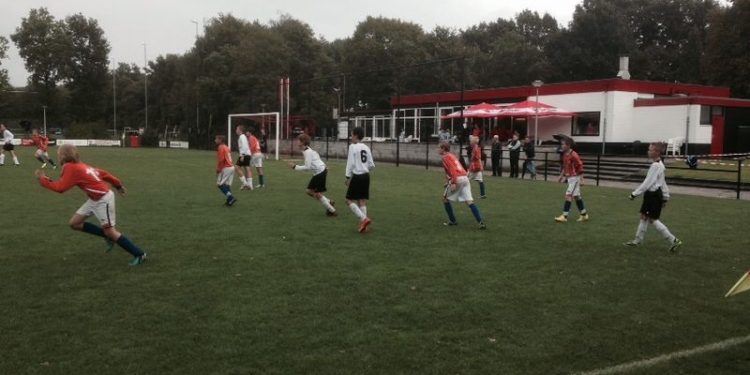 Voetbal  Talenten Toernooi  V.V.Holten  groot succes ! vvholten voetbal nijkamp 