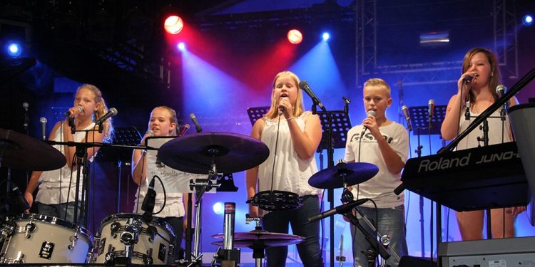 Tienerkoor TOF! zoekt nieuwe leden uutmarkt Keunefeesten 