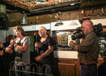 Andy van der Meijde in 't Keuntje voetbal rooftop studios keuntje keuntje 