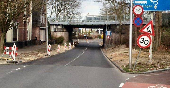 Aanbrengen geluidsisolatie spoortunnel Dorpsstraat gemeente 