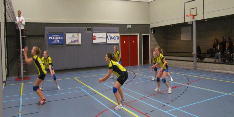Mintonette A2 mooie pot volleybal nipt verlies mintonette 