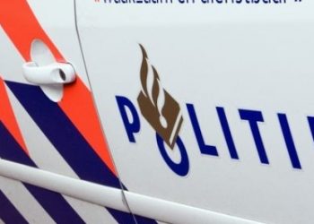 Diefstal jassen Zwartepad te Holten politie 