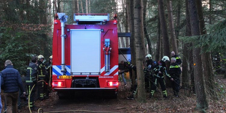 Schuurbrand aan de Postweg brandweer 