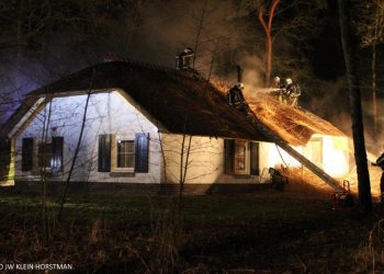 Brand in vakantie woning Landal brandweer 