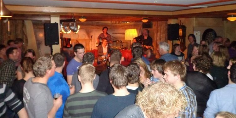The Heinoos Unplugged in Het Bonte Paard dijkerhoek bonte paard 