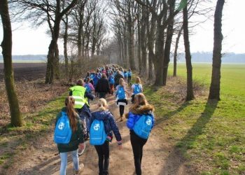 Köllingserf/Mossinkserf winnaar stratenvoetbaltoernooi holterbroek espelo dijkerhoek beuseberg 