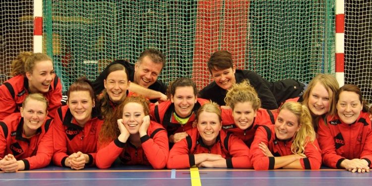 Dames van HV Holten nog 2 stappen van kampioenschap af hv holten 