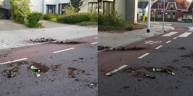 Vernieling straatversiering politie 