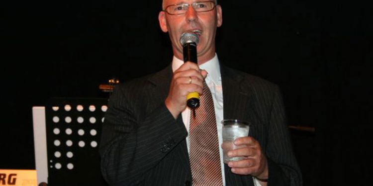 HoltensNieuws.nl Toertocht naar voormalig burgemeester Bord Koelewijn in Kampen Toertocht naar voormalig burgemeester Bord Koelewijn in Kampen mac gemeente