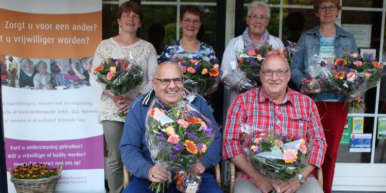 Vrijwillige Thuiszorg beloont zorgvrijwilligers en huldigt jubilarissen! gemeente 