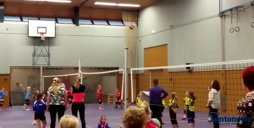 CMV niveau 2 draait lekker door mintonette 