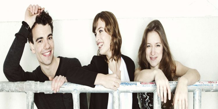 HoltensNieuws.nl Delta Piano Trio in Concert op de Deel Delta Piano Trio in Concert op de Deel dijkerhoek