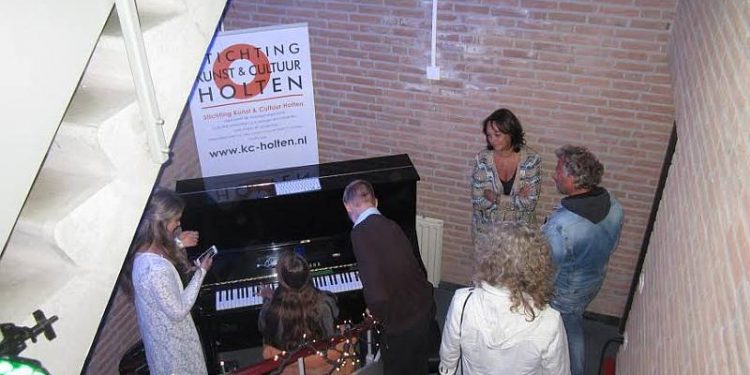 Jeugd Pianoconcours in Kulturhus kulturhus gemeente 