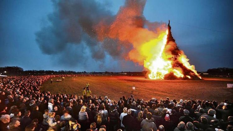 Espelo gaat weer voor grootste paasvuur espelo 