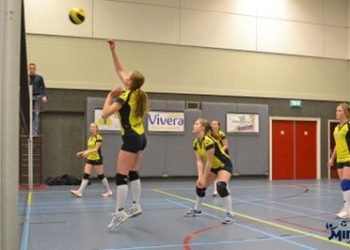 CMV 3 Mintonette nu echt op stoom mintonette 
