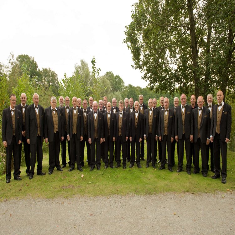 Bloemenactie Holtens Mannenkoor 