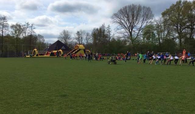 HoltensNieuws.nl Koningsspelen 2016 basisscholen Holten Koningsspelen 2016 basisscholen Holten dijkerhoek