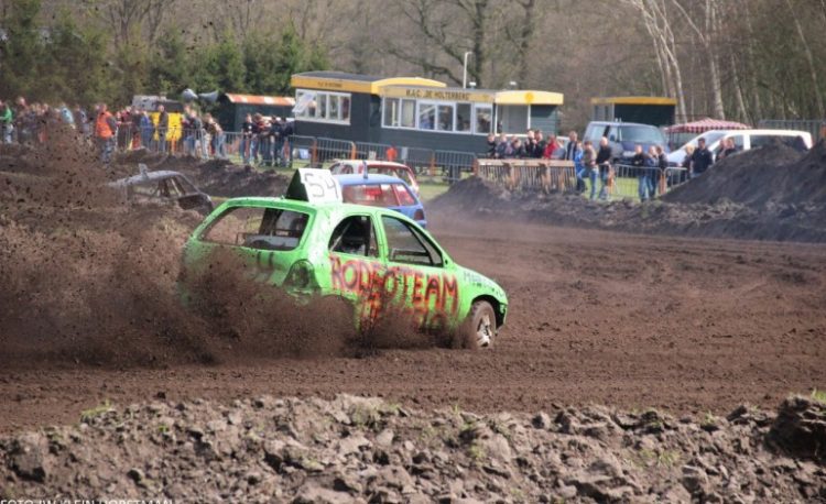 Gewonde bij contactronde autocross brandweer beuseberg 