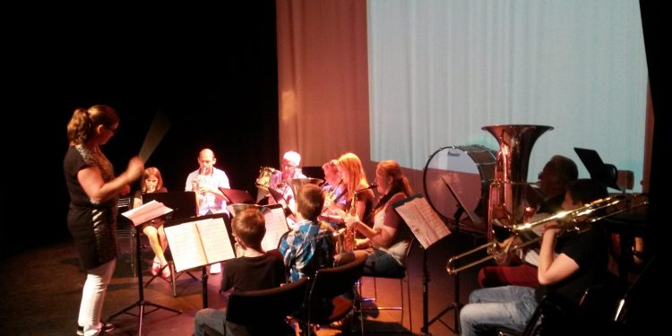 Voorspeelavond leerlingen H.M.V. kulturhus hmv 