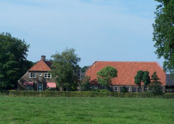 Vlag uit op op Holtense bevrijdingsdag? oudheidkamer abraham 