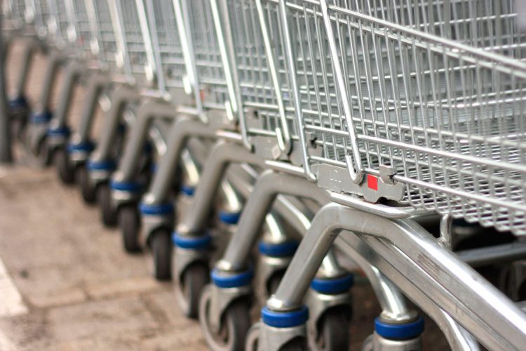 Supermarktondernemers starten handtekeningenactie gemeente 
