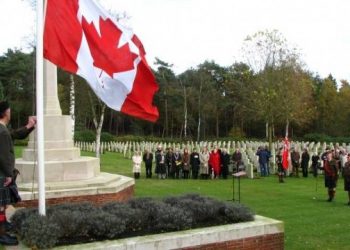 Nu Holten-West nog svnf canadese begraafplaats 