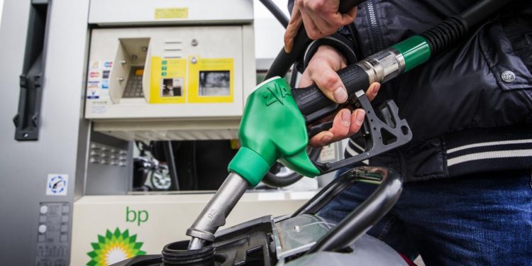 Inbraak in bedrijfsbus? Blokkeer je tankpas! politie inbraak 