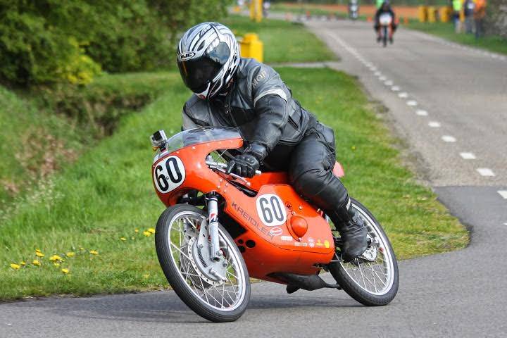 Nostalgisch motorsportgebeuren met Klassieker Motorrace mac 