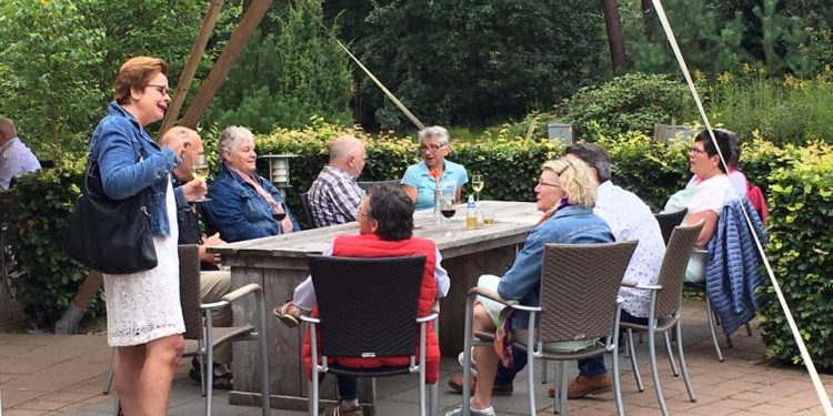 HoltensNieuws.nl Uitgaansmiddag voor alleenstaande vijftig plussers Uitgaansmiddag voor alleenstaande vijftig plussers