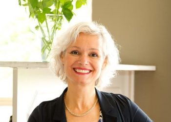Gezellige zomerfair met Optreden Hoolter Daansers zomerfair espelo dondertman 