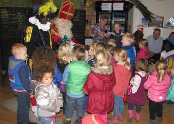 Gezellige zomerfair met Optreden Hoolter Daansers zomerfair espelo dondertman 