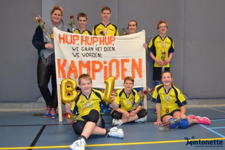 Jongens en meiden Mix B1 kampioen! mintonette 