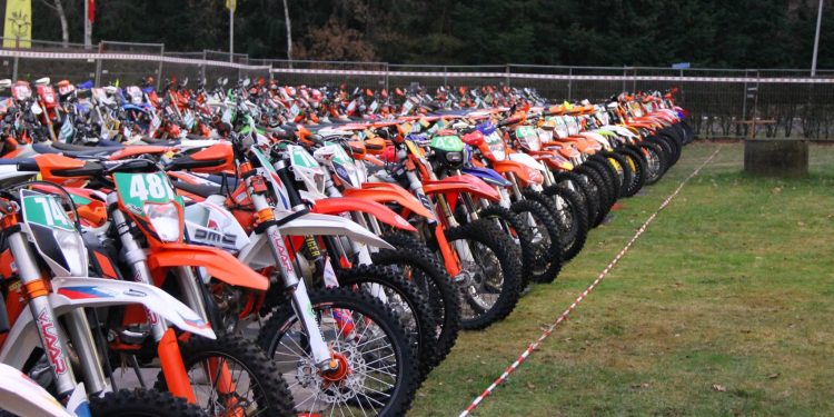 Kampioensrit Enduro in Holten groot succes mac espelo beuseberg 