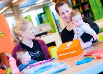 ‘Contact’ motto Week van de Opvoeding 2016 bibliotheek 