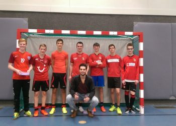 CMV nv4 Mintonette pakt volle winst mintonette 