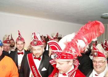 HoltensNieuws.nl opgenomen in de huisorde van c.v. De Fienpreuvers fienpreuvers carnaval 