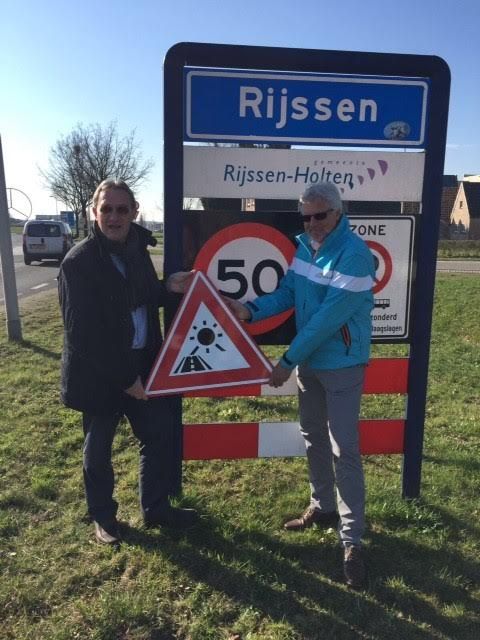 Introductie nieuw verkeersbord “Pas op voor laagstaande zon” gemeente 